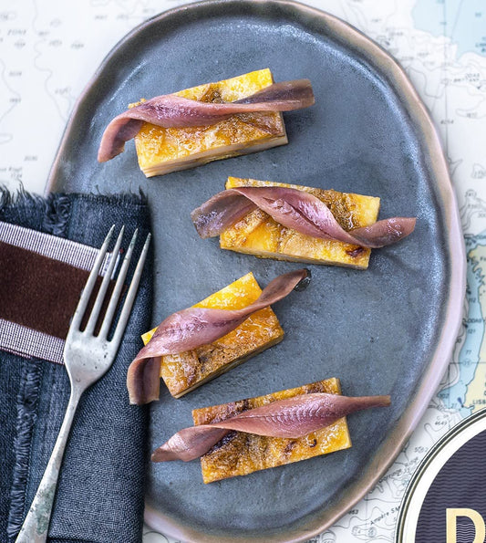 Delfino Battista Anchovies Fillet in Oil from Cetara, Italy | 14.5 Ounce